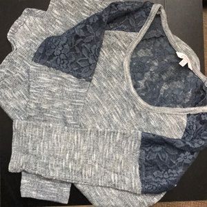 3/4 sleeve top - Size XS